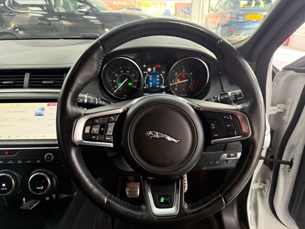 Used Jaguar E-Pace 2018 for sale - 76776713: Photo 31