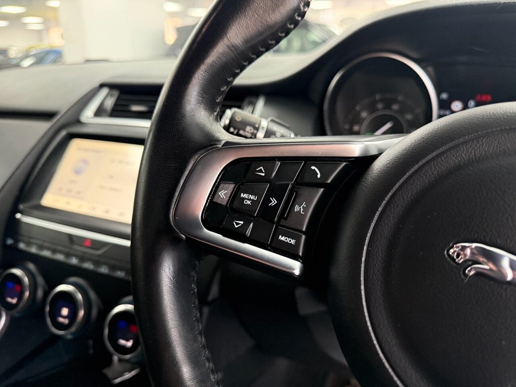 Used Jaguar E-Pace 2018 for sale - 76776713: Photo 32