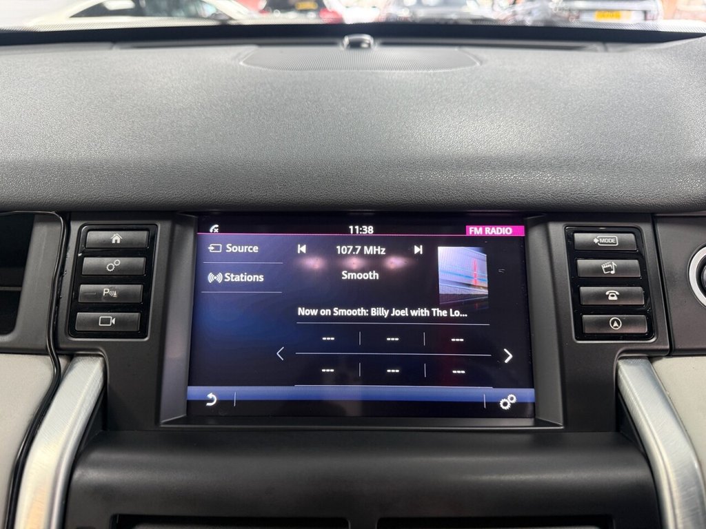 Used Land Rover Discovery Sport 2017 for sale - 77139347: Photo 41