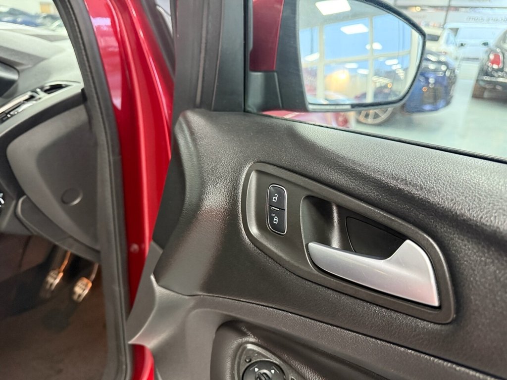 Used Ford Kuga 2017 for sale - 77534077: Photo 27