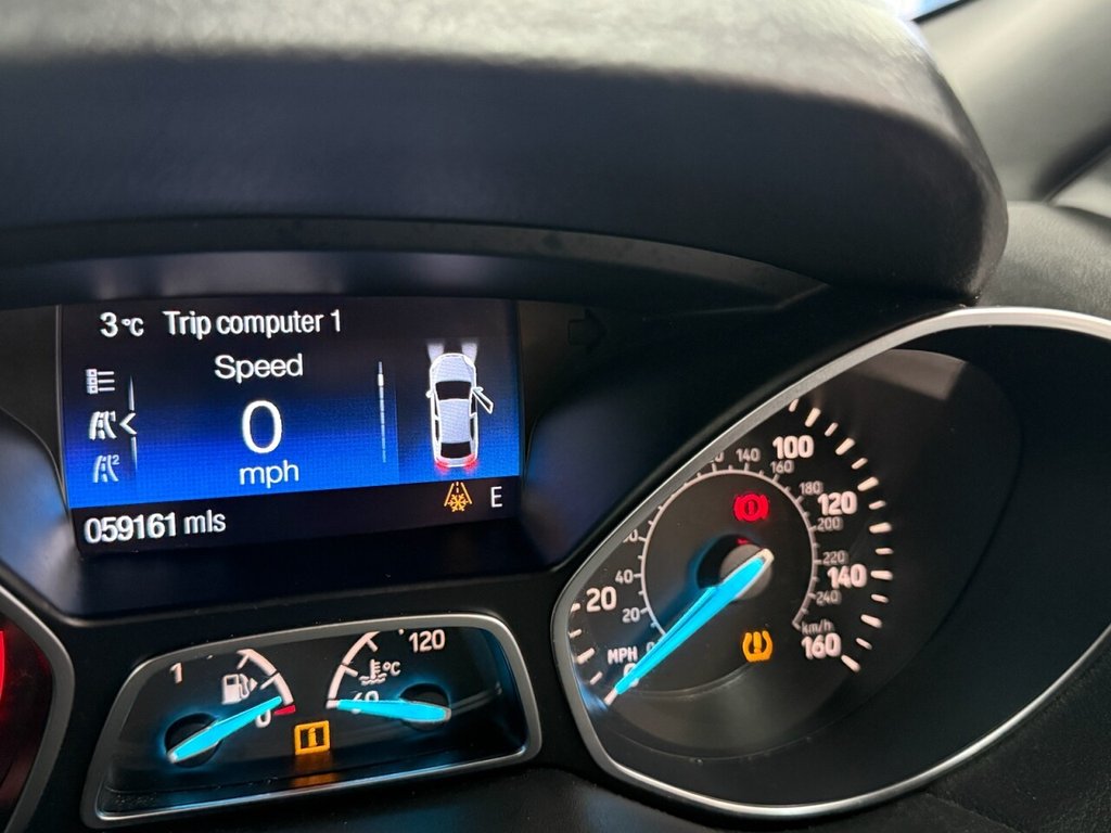 Used Ford Kuga 2017 for sale - 77534077: Photo 32