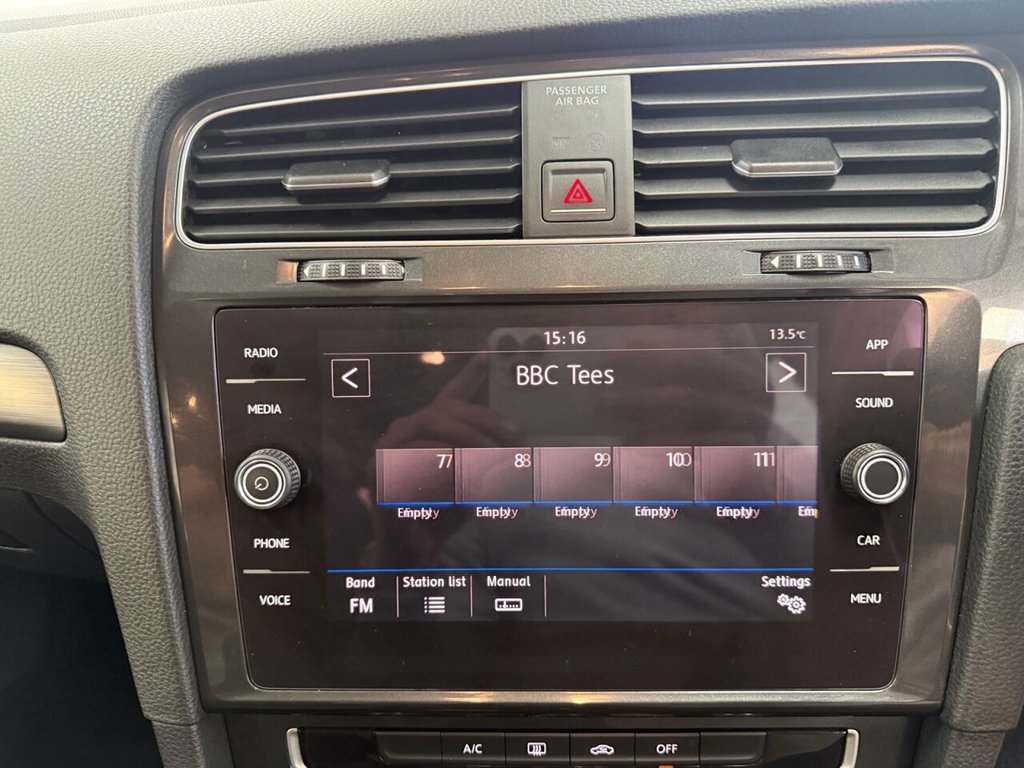 Used Volkswagen Golf 2018 for sale - 77952490: Photo 29