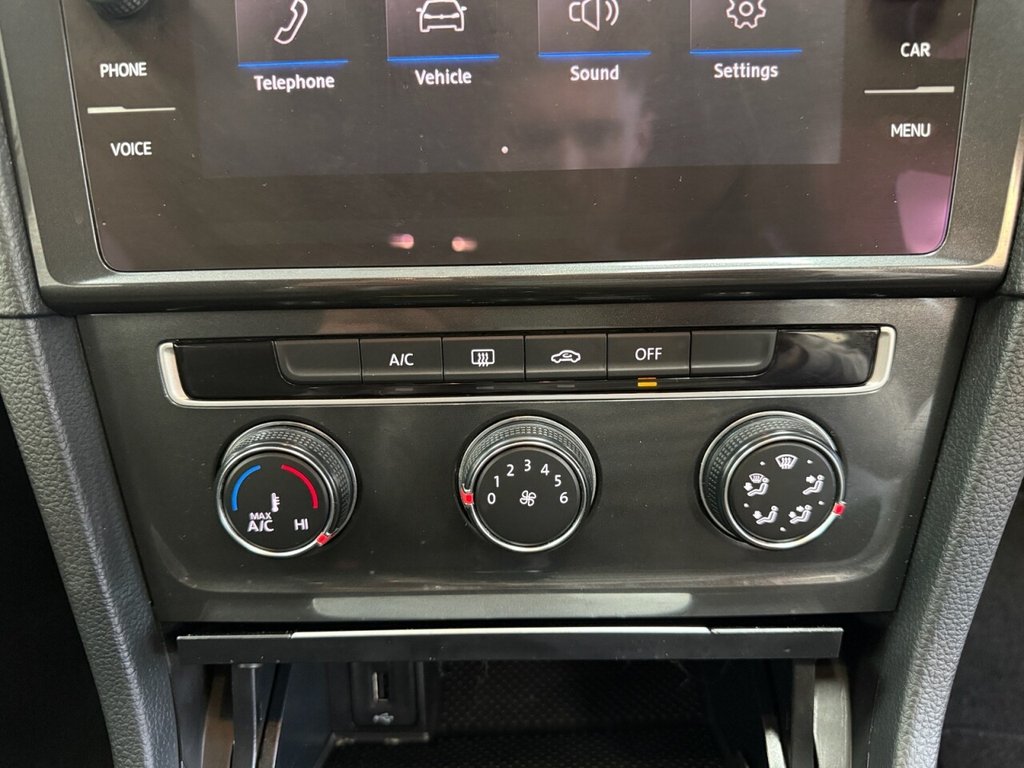 Used Volkswagen Golf 2018 for sale - 77952490: Photo 36