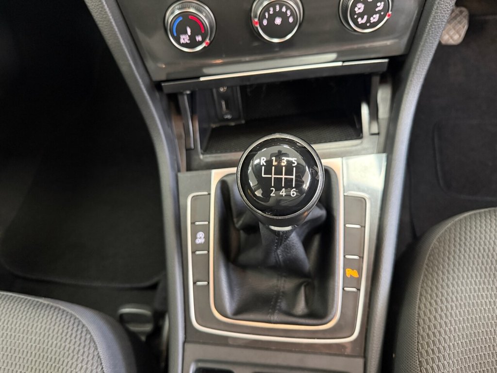 Used Volkswagen Golf 2018 for sale - 77952490: Photo 39