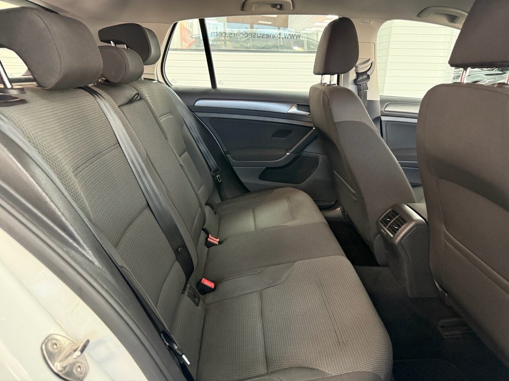 Used Volkswagen Golf 2018 for sale - 77952490: Photo 5
