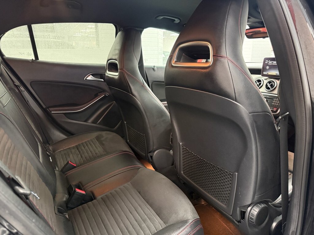 Used Mercedes-Benz GLA 2016 for sale - 76776642: Photo 3