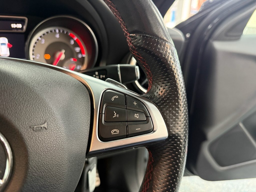 Used Mercedes-Benz GLA 2016 for sale - 76776642: Photo 30