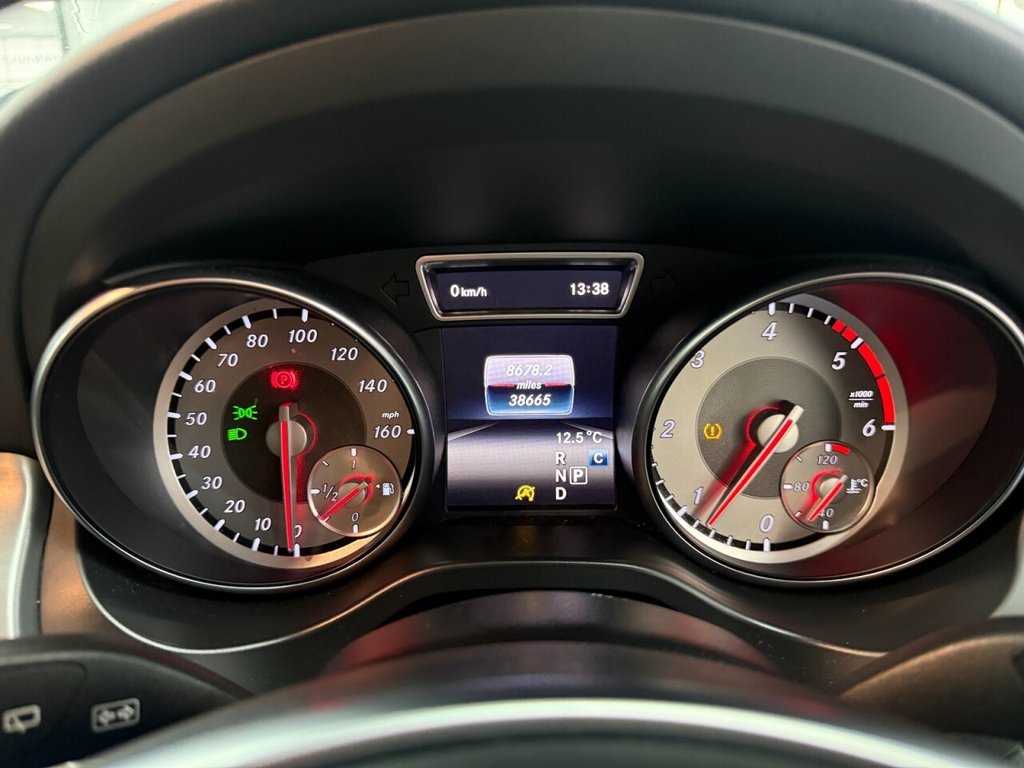 Used Mercedes-Benz GLA 2016 for sale - 76776642: Photo 31