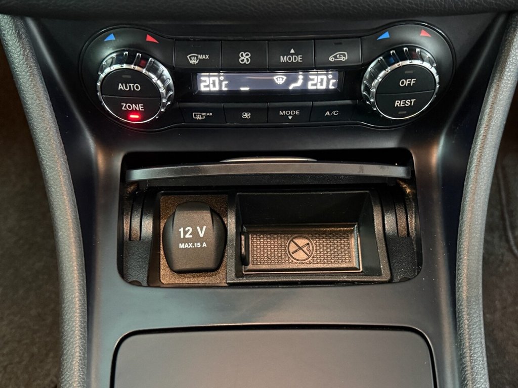 Used Mercedes-Benz GLA 2016 for sale - 76776642: Photo 46