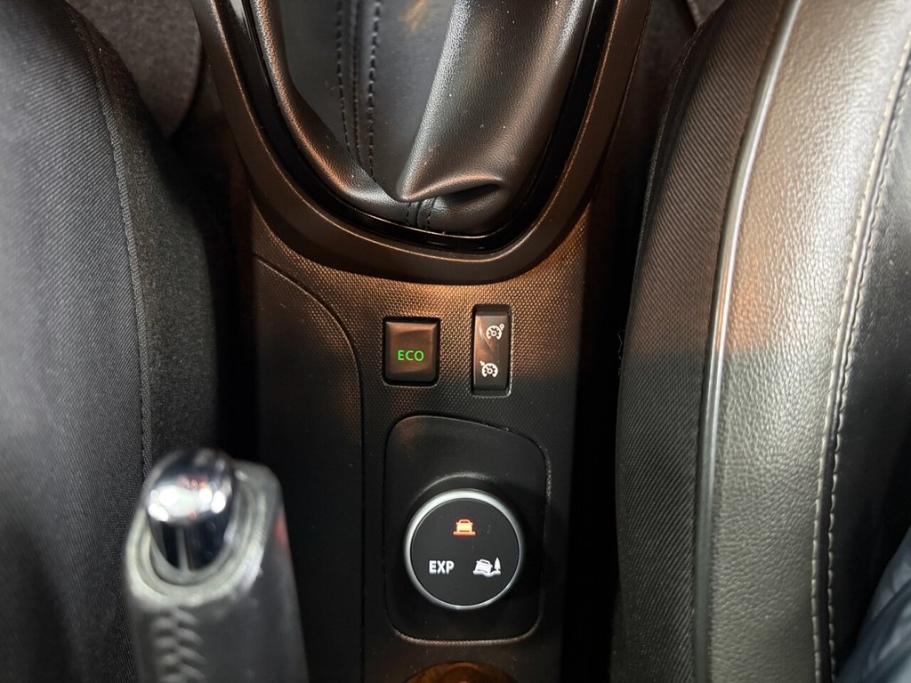 Used Renault Captur 2015 for sale - 77608482: Photo 37