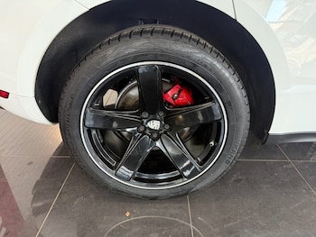Used Porsche Macan 2015 for sale - 79197351: Photo