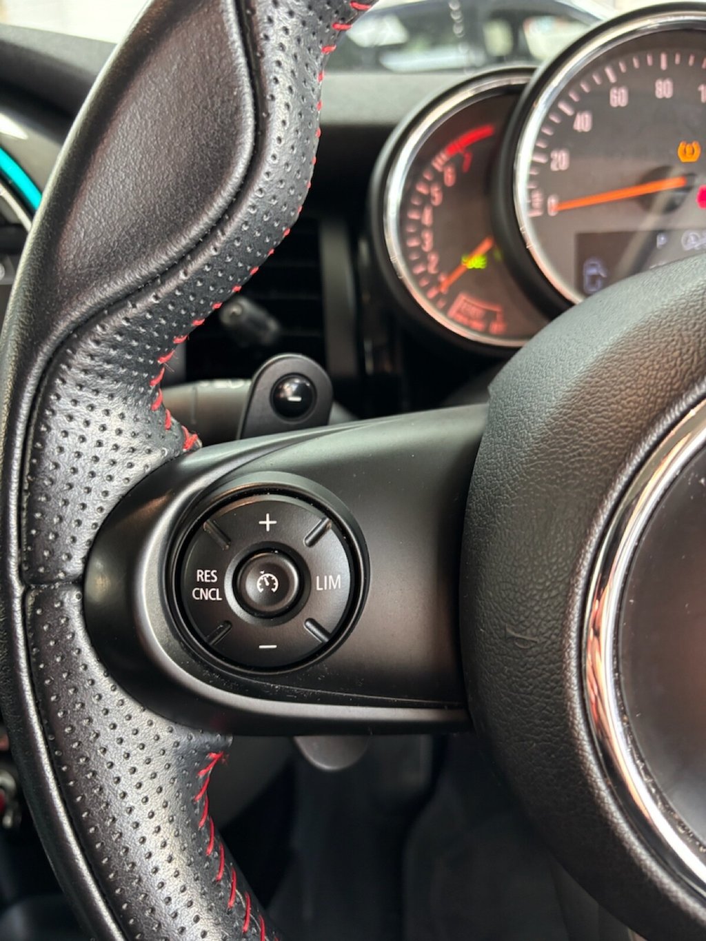 Used MINI Hatch 2017 for sale - 77263529: Photo 33