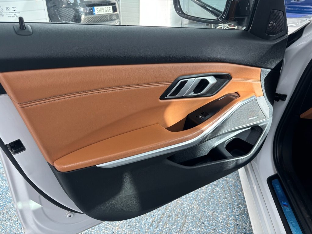 Used BMW 3 Series 2021 for sale - 77276462: Photo 32