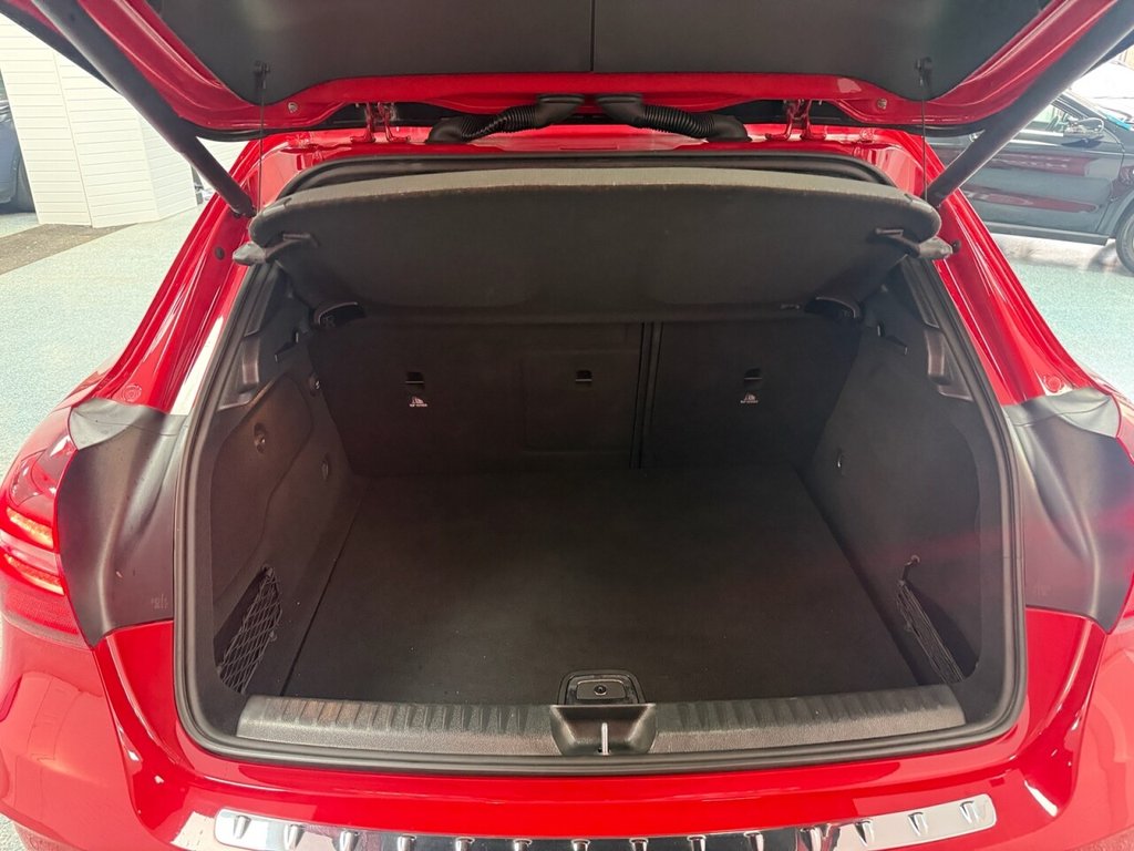 Used Mercedes-Benz GLA 2018 for sale - 76776569: Photo 11