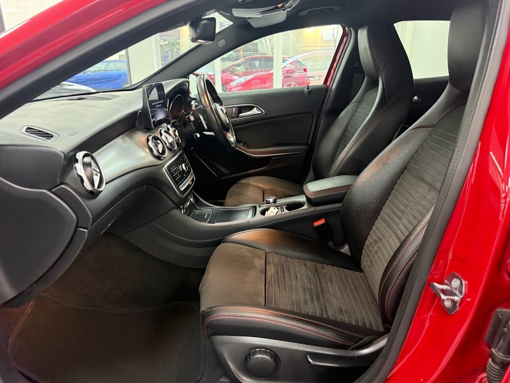 Used Mercedes-Benz GLA 2018 for sale - 76776569: Photo 14