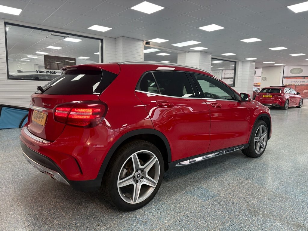 Used Mercedes-Benz GLA 2018 for sale - 76776569: Photo 2