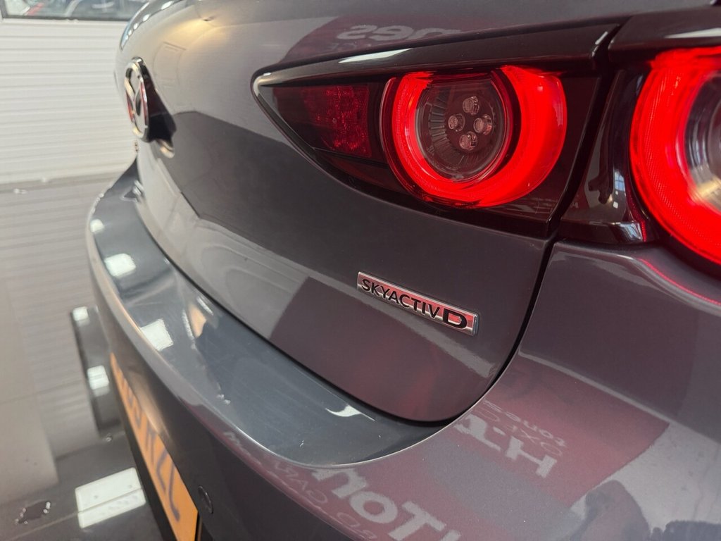 Used Mazda Mazda3 2019 for sale - 78181658: Photo 8