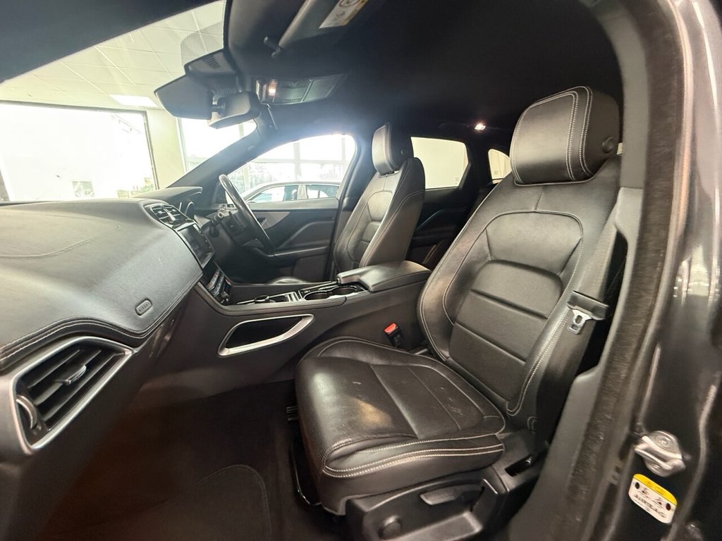 Used Jaguar F-Pace 2017 for sale - 77850337: Photo 17