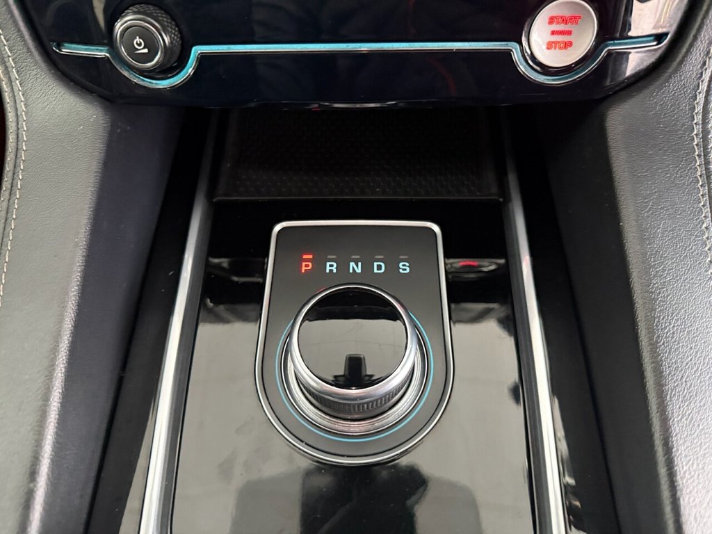 Used Jaguar F-Pace 2017 for sale - 77850337: Photo 43