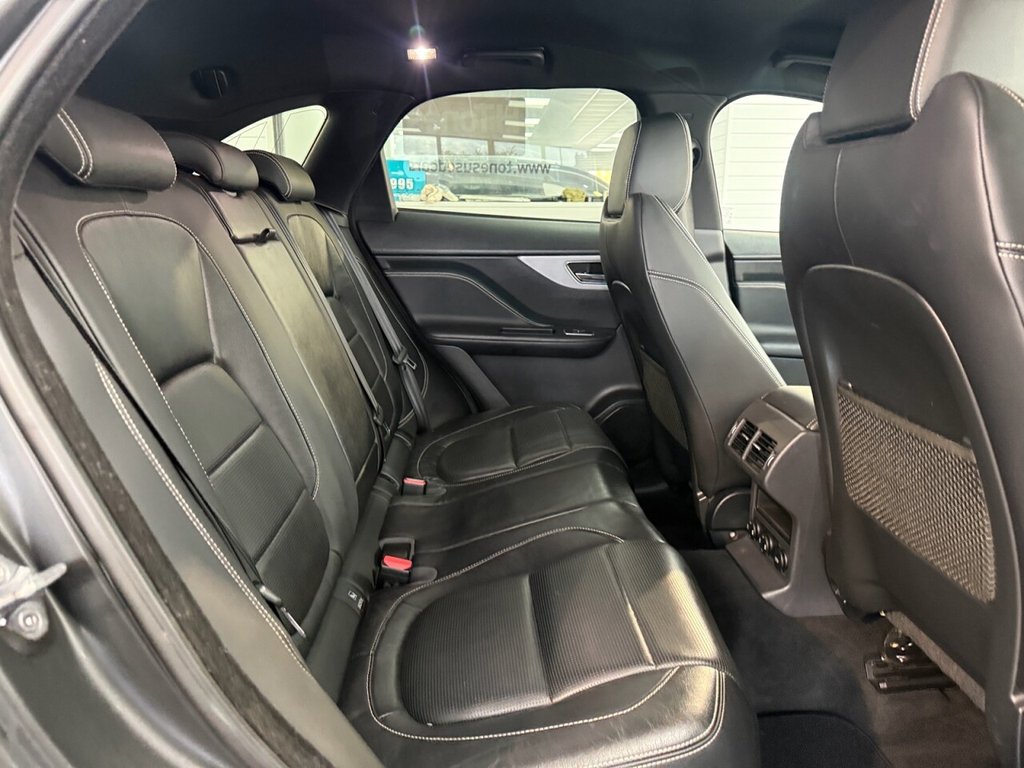 Used Jaguar F-Pace 2017 for sale - 77850337: Photo 5