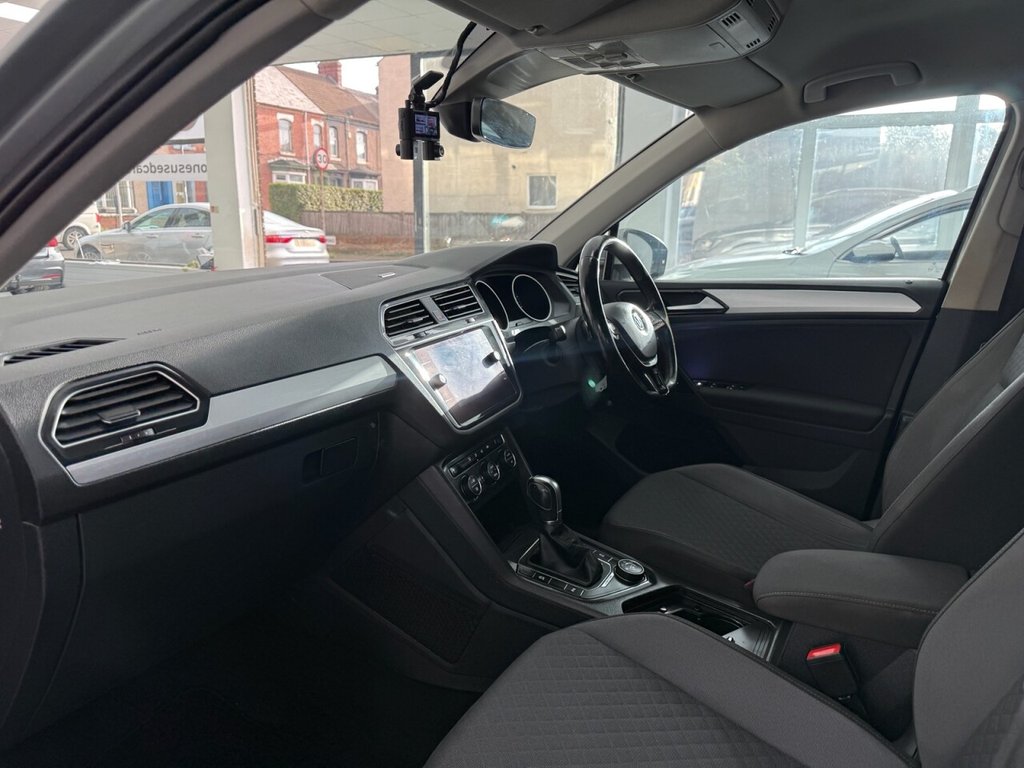 Used Volkswagen Tiguan 2017 for sale - 76962123: Photo 14