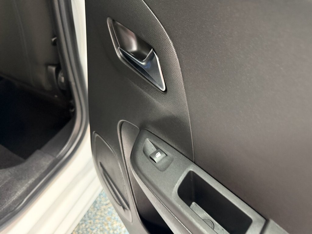 Used Vauxhall Corsa 2022 for sale - 77464317: Photo 5