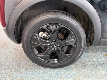 Used DS Automobiles DS 3 Crossback 2019 for sale - 77508006: Photo