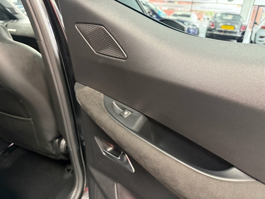 Used DS Automobiles DS 3 Crossback 2019 for sale - 77508006: Photo 6