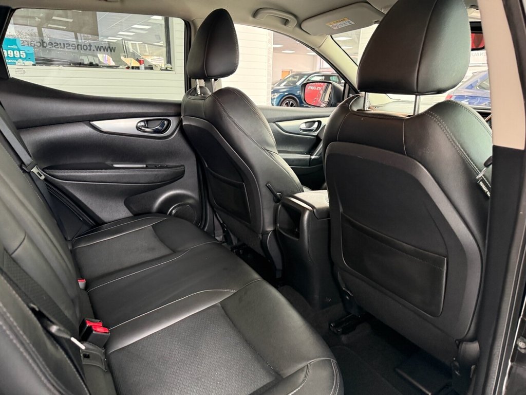 Used Nissan Qashqai 2017 for sale - 77572277: Photo 4