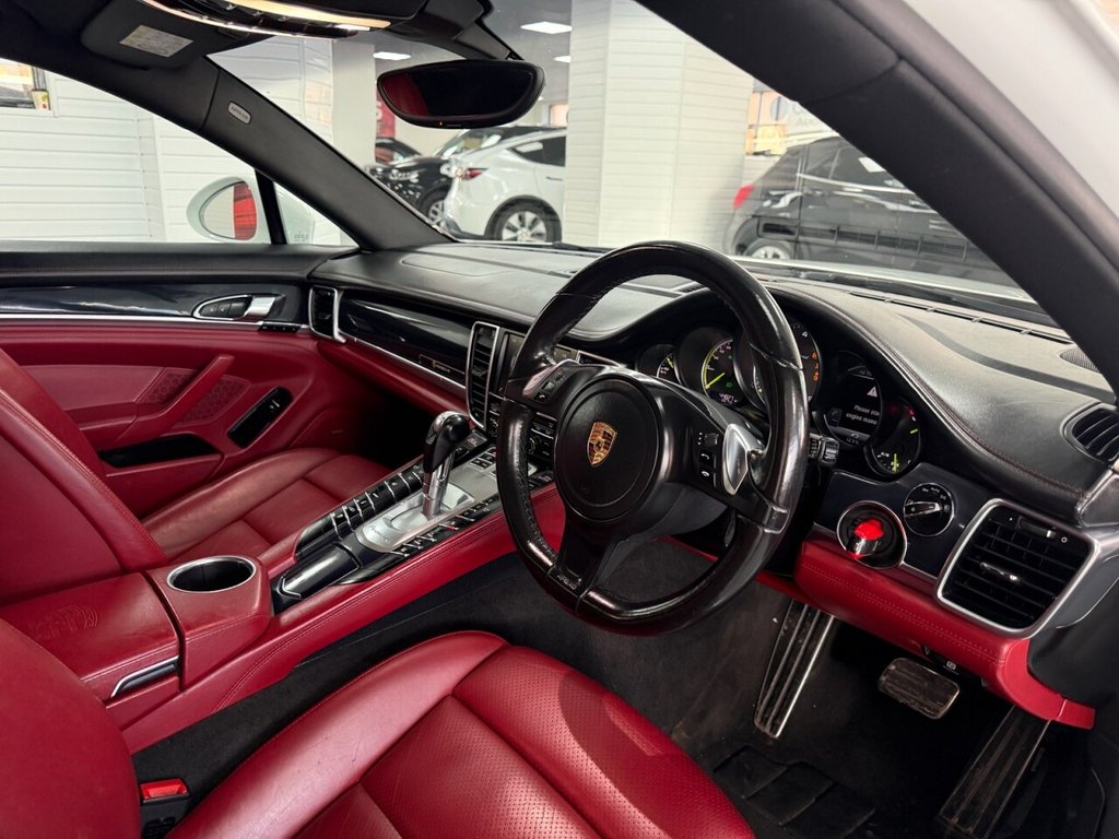 Used Porsche Panamera 2016 for sale - 76883354: Photo 33