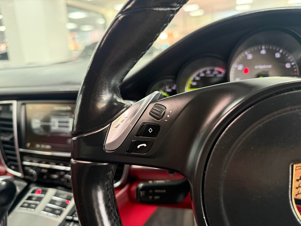 Used Porsche Panamera 2016 for sale - 76883354: Photo 41