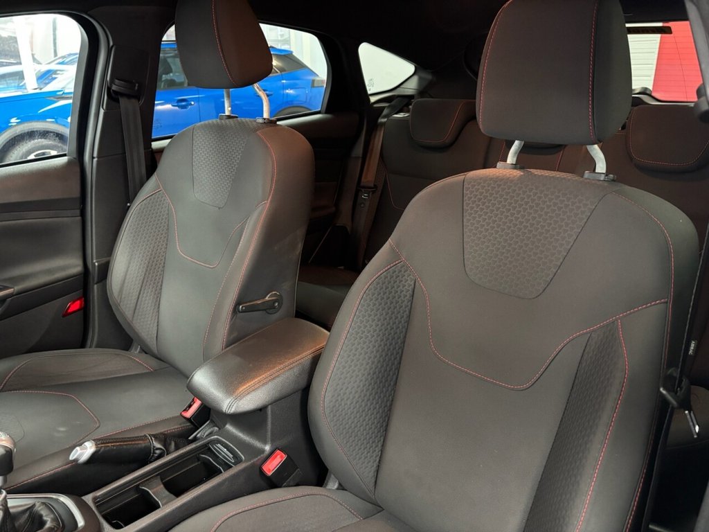Used Ford Focus 2017 for sale - 77263393: Photo 32