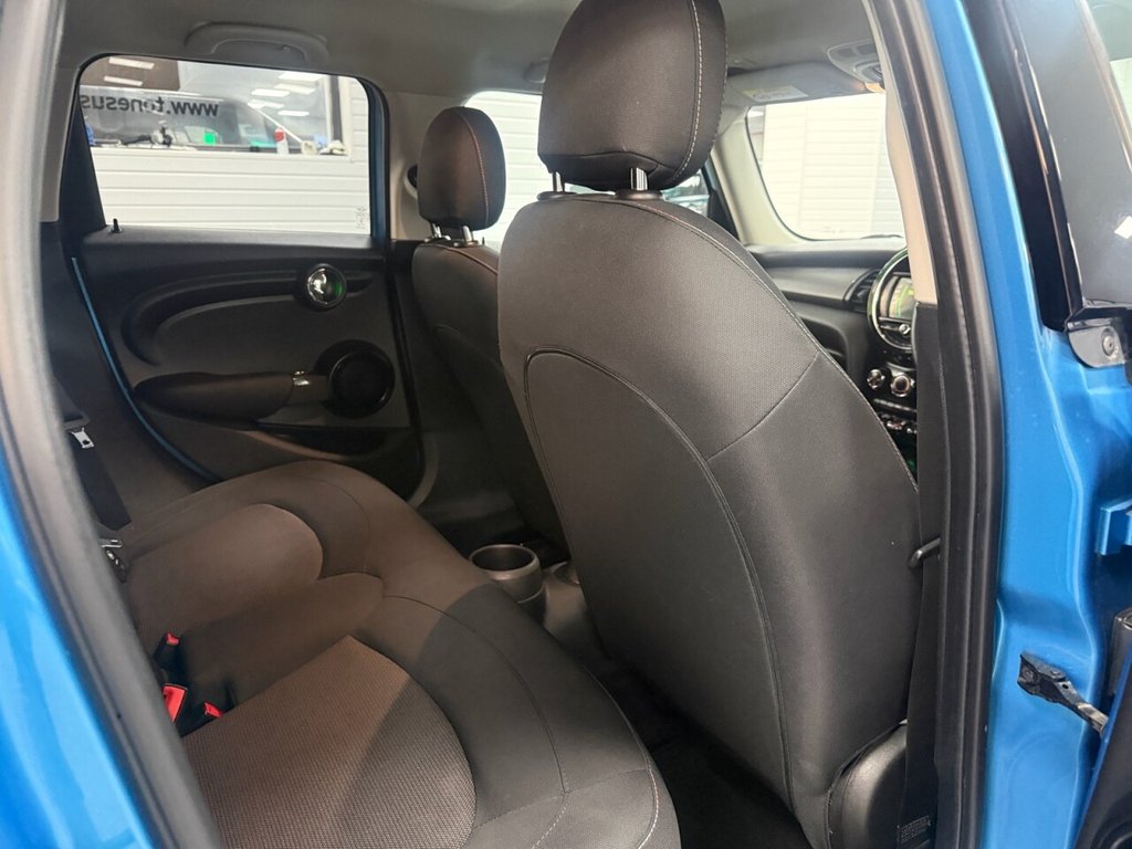 Used MINI Hatch 2018 for sale - 77534668: Photo 4