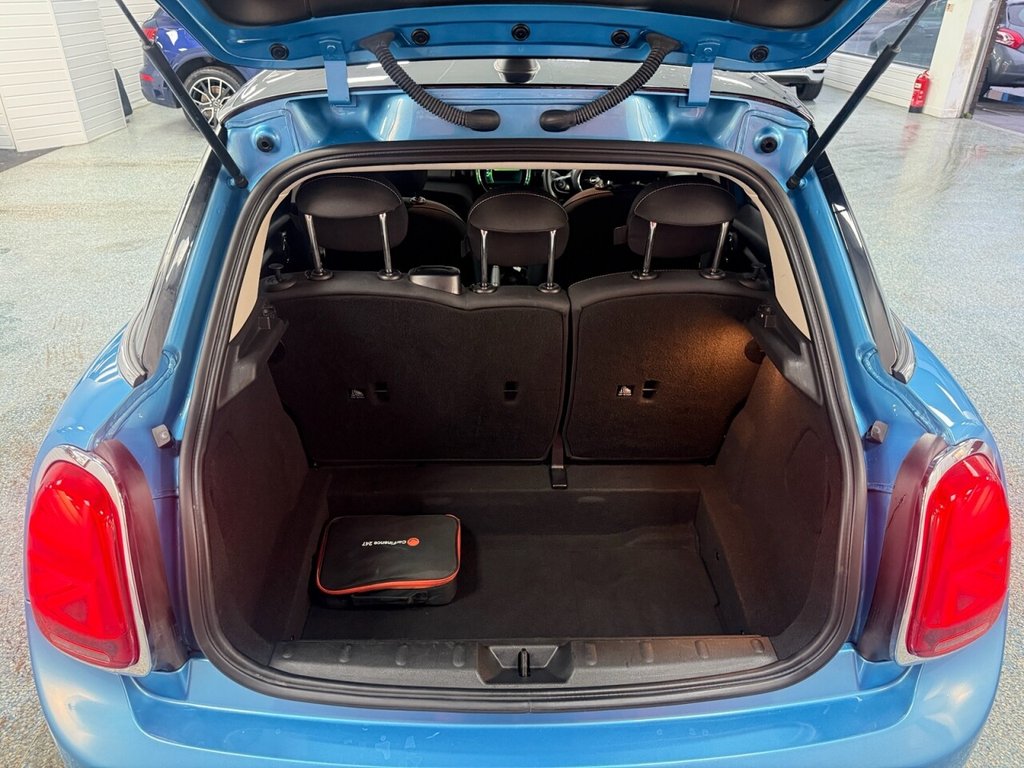 Used MINI Hatch 2018 for sale - 77534668: Photo 9