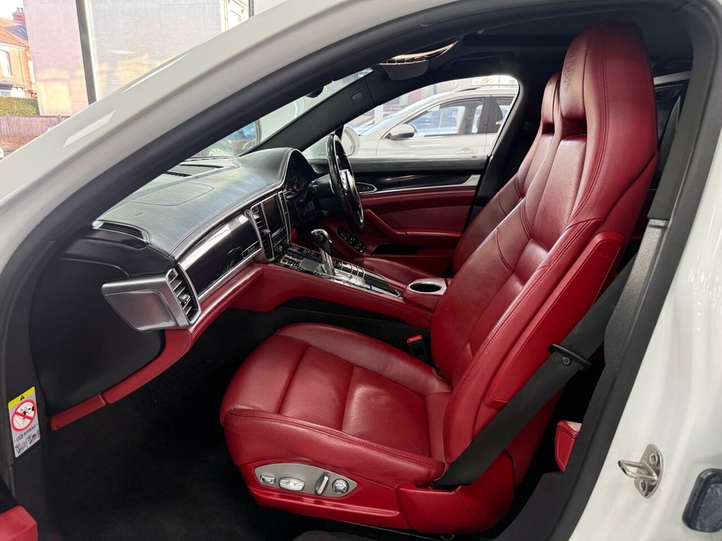 Used Porsche Panamera 2016 for sale - 77981492: Photo 21