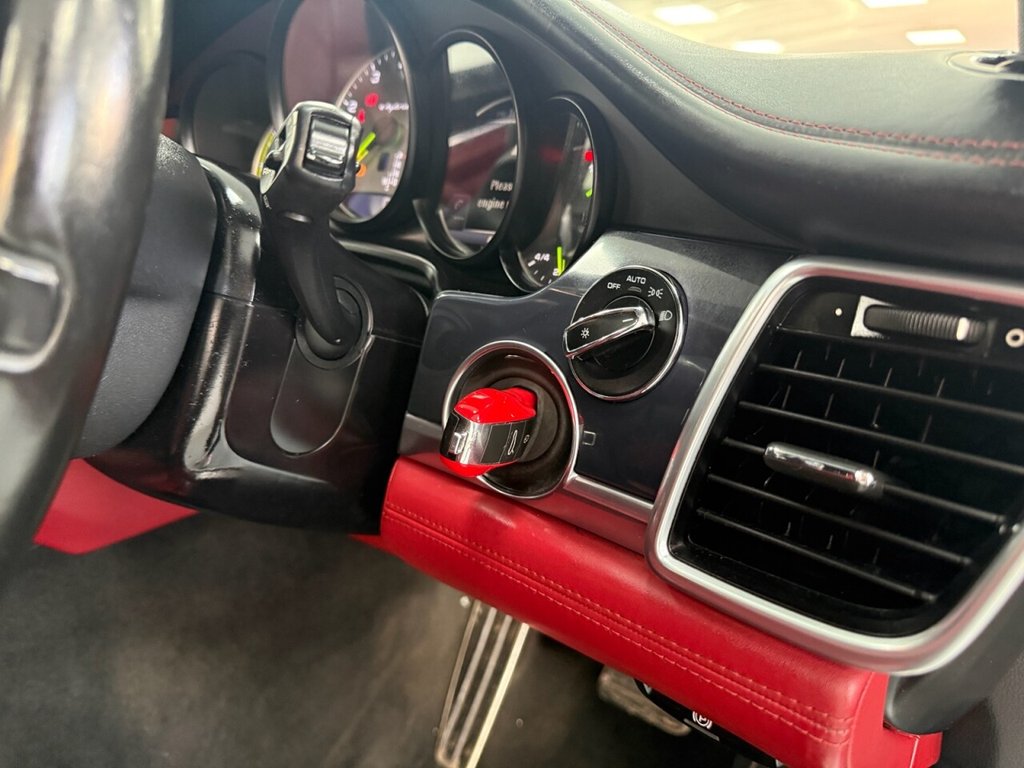 Used Porsche Panamera 2016 for sale - 77981492: Photo 39