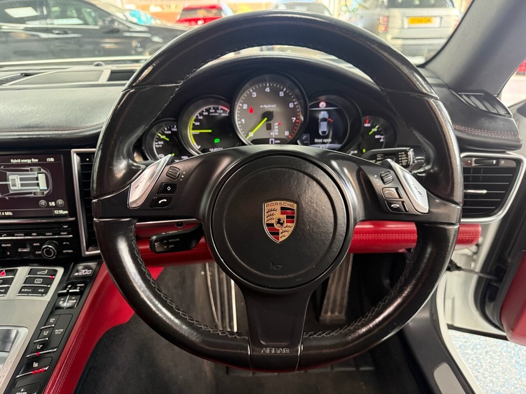 Used Porsche Panamera 2016 for sale - 77981492: Photo 40