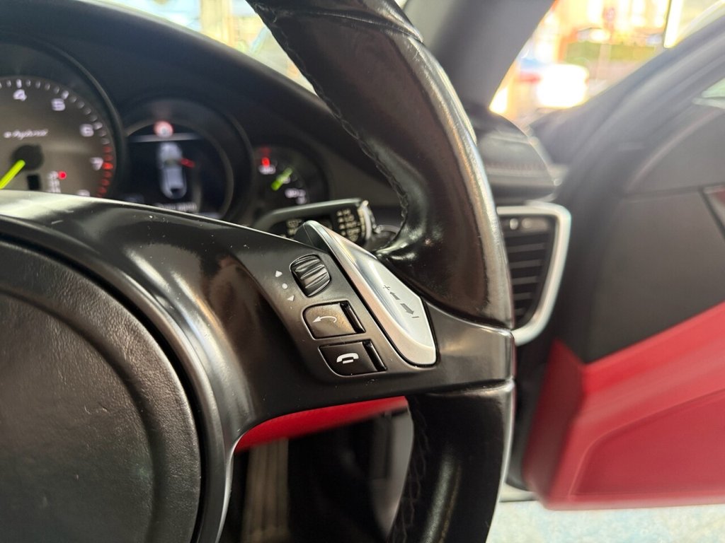 Used Porsche Panamera 2016 for sale - 77981492: Photo 42