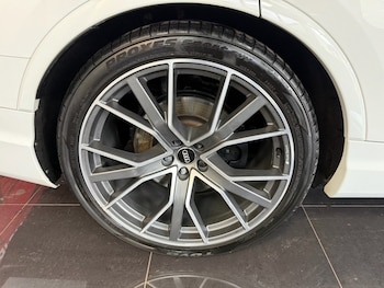 Used Audi Q7 2018 for sale - 78570104: Photo