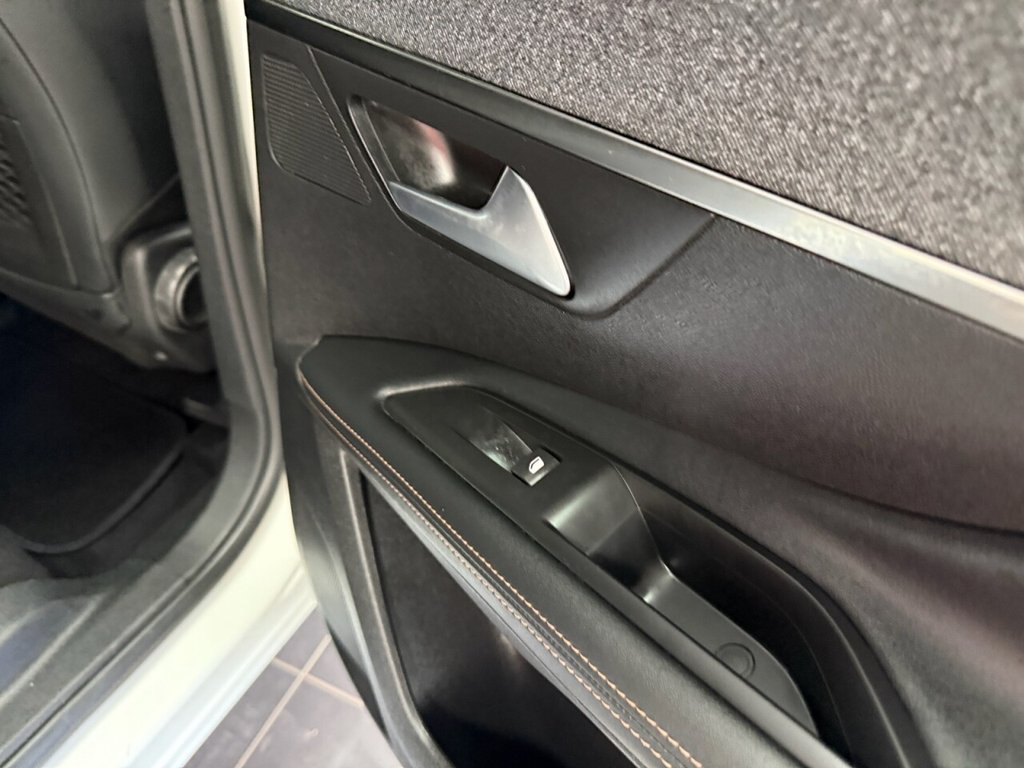 Used Peugeot 3008 2019 for sale - 78134264: Photo 6