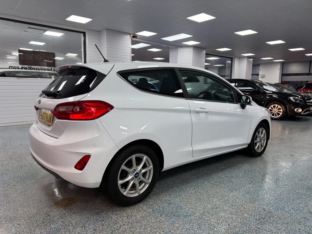 Used Ford Fiesta 2017 for sale - 76783835: Photo 2