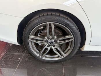 Used Mercedes-Benz E Class 2018 for sale - 79618914: Photo