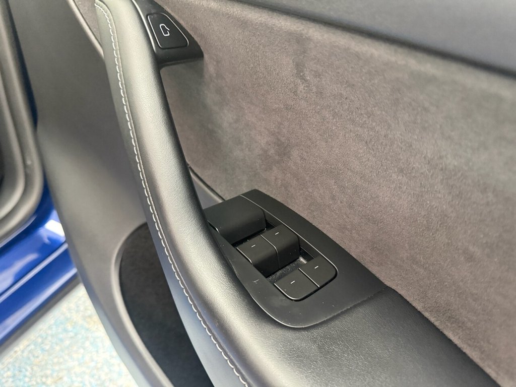 Used Tesla Model Y 2023 for sale - 77212525: Photo 29