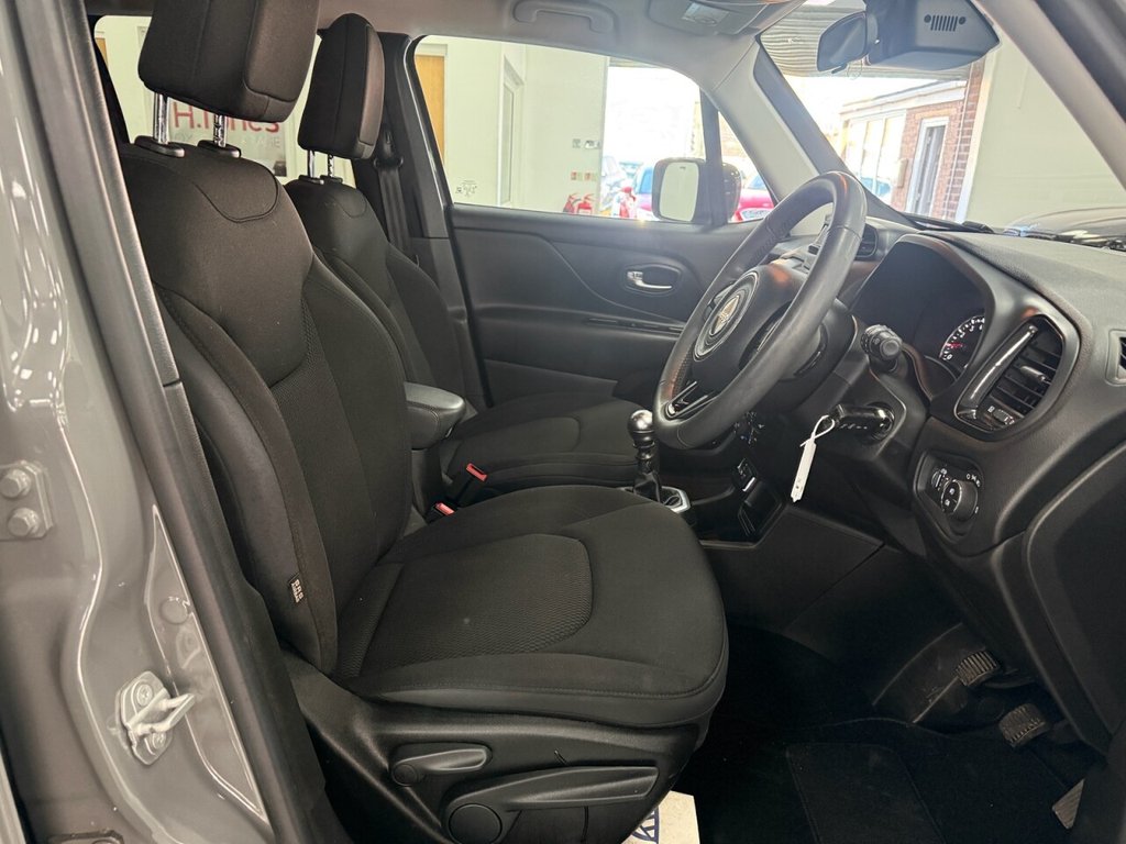 Used Jeep Renegade 2021 for sale - 77748964: Photo 24