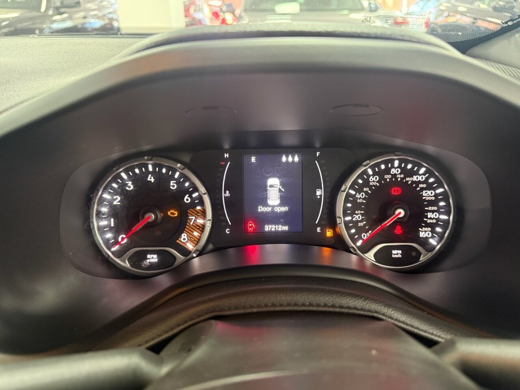 Used Jeep Renegade 2021 for sale - 77748964: Photo 28