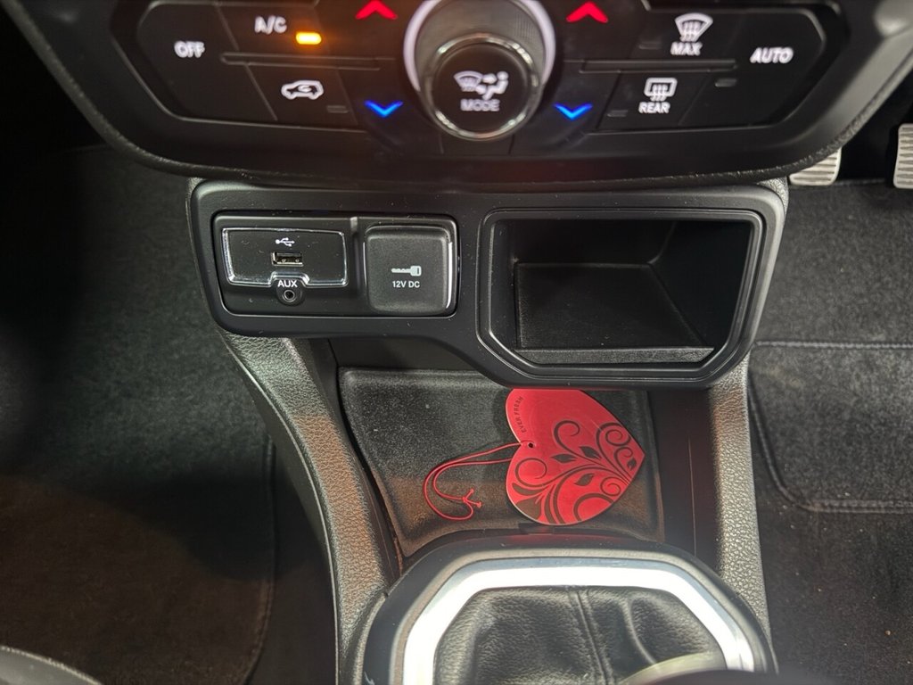 Used Jeep Renegade 2021 for sale - 77748964: Photo 37