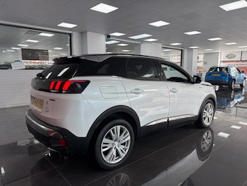 Used Peugeot 3008 2018 for sale - 79258893: Photo