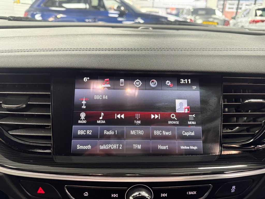 Used Vauxhall Insignia 2018 for sale - 77571439: Photo 32