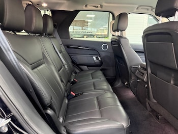 Used Land Rover Discovery 2018 for sale - 76797794: Photo
