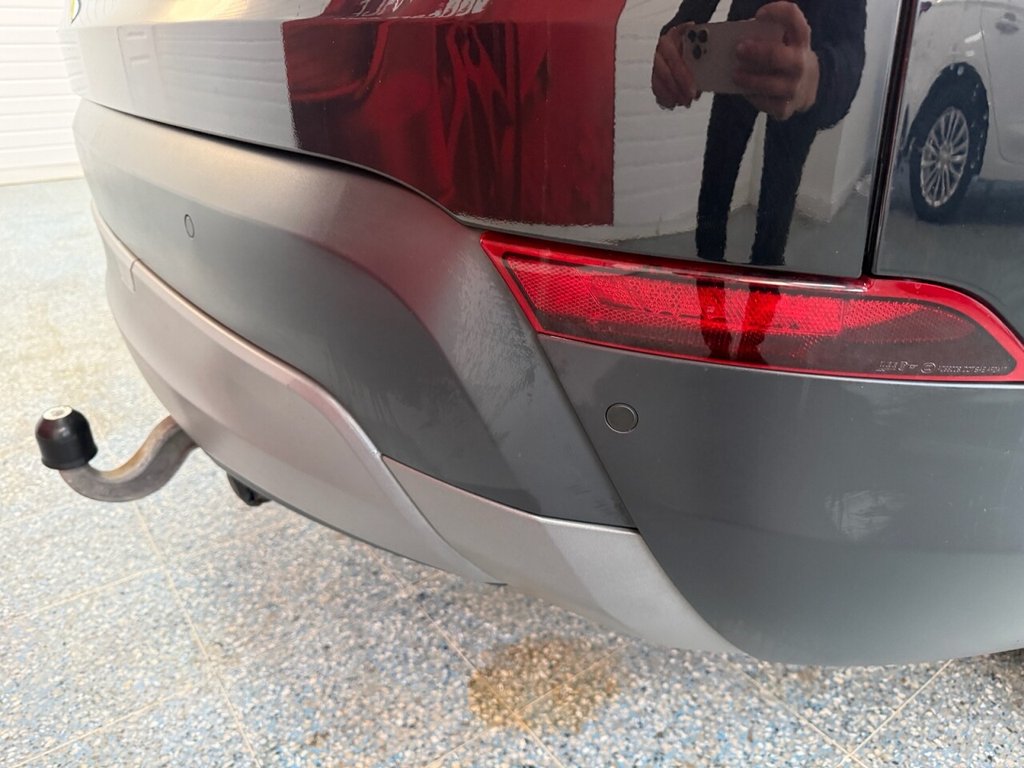 Used Land Rover Discovery 2018 for sale - 76797794: Photo 9